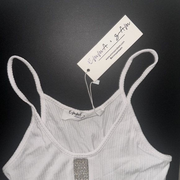 Rhinestone Center Tank - Picture 4 of 6